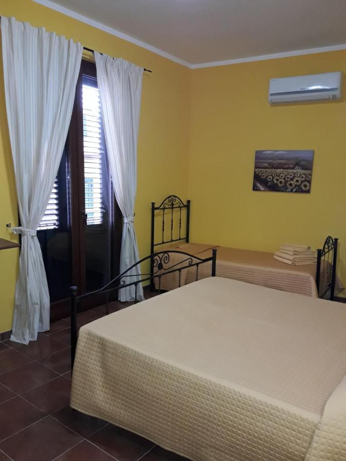 Bed and Breakfast Le Tre Caravelle Trabia Exterior foto